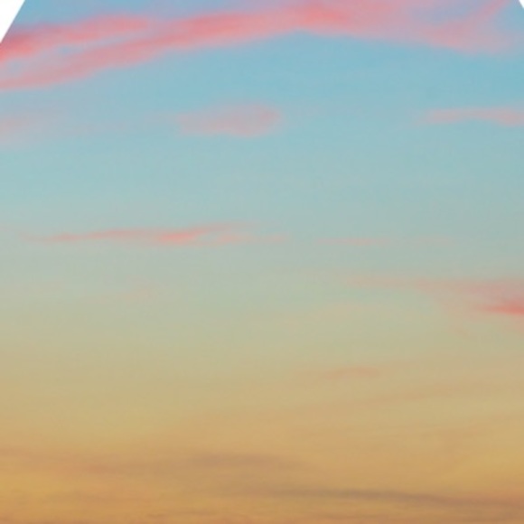 Meet your Posher, Sarah! - Picture 1 of 1